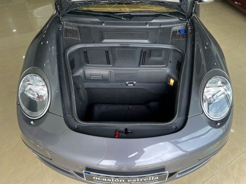 PORSCHE 911 Carrera 4 Cabrio