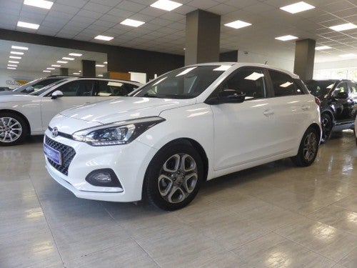 HYUNDAI i20 1.0 TGDI Tecno LE 100