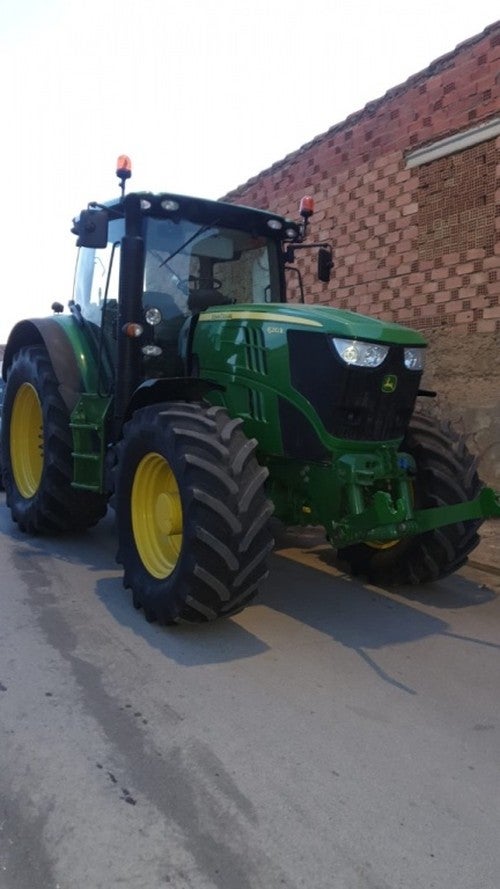 John Deere 6210 R