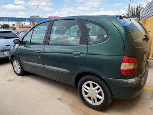 RENAULT Mégane Scénic Familiar  Manual de 5 Puertas