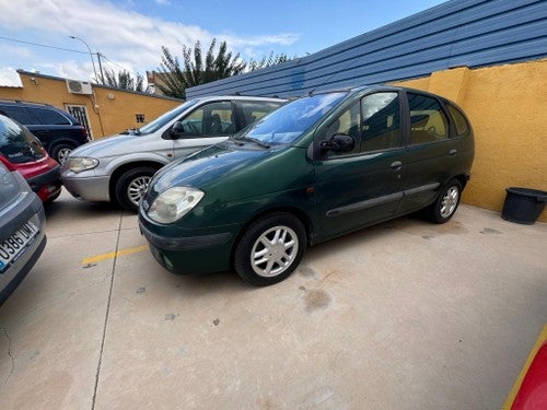 RENAULT Mégane Scénic Familiar  Manual de 5 Puertas