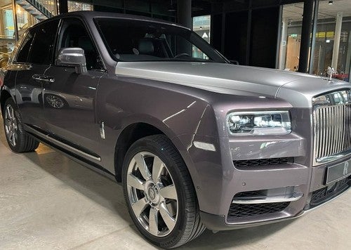 ROLLS-ROYCE Cullinan 