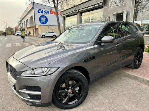 JAGUAR F-Pace 2.0i4D Prestige Aut. AWD 180