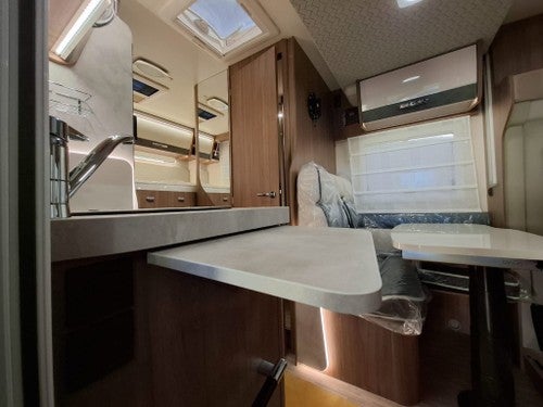 AUTOCARAVANA ELNAGH BARON 531 MODELO 2025 4 PLAZAS