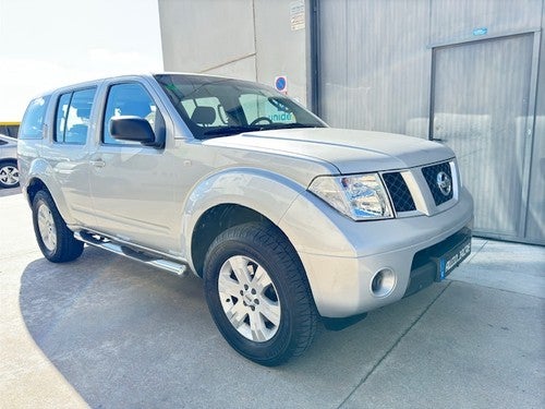 NISSAN Pathfinder 2.5dCi XE 7pl.