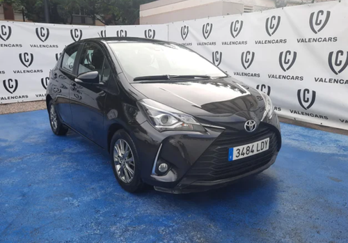 TOYOTA Yaris 1.0 Active Tech