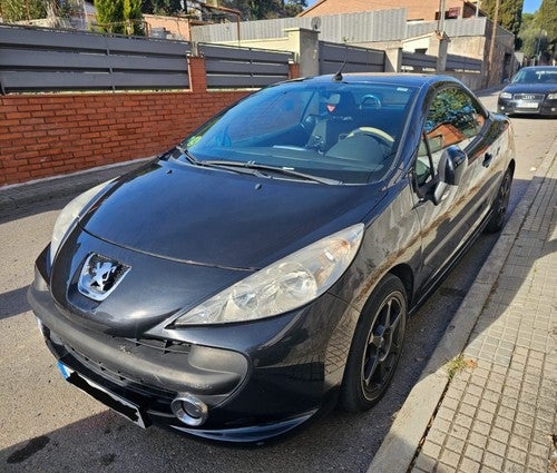 PEUGEOT 207 CC 1.6HDI FAP Sport 110