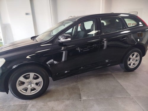 VOLVO XC60 D3 Momentum Aut. 150