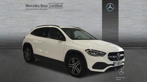 MERCEDES-BENZ GLA -CLASS  200 D PROGRESSIVE