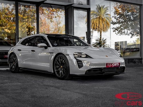 PORSCHE Taycan GTS Sport Turismo