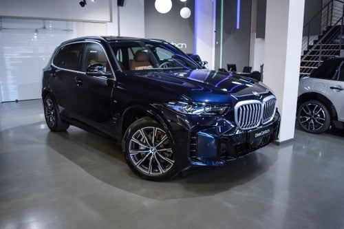 BMW X5 xDrive 30dA xLine M Sport