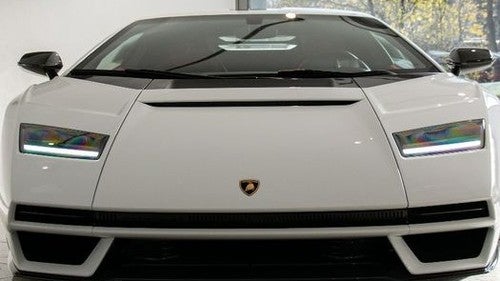 LAMBORGHINI Countach LPI 800-4