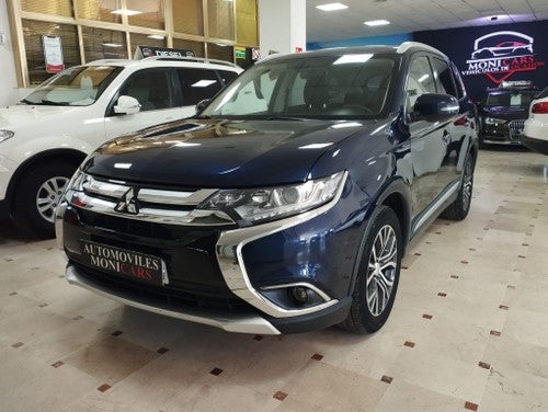 MITSUBISHI Outlander 220DI-D Motion 2WD 5pl.