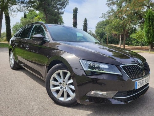 SKODA Superb Combi 2.0TDI AdBlue Sport Line DSG7 110kW