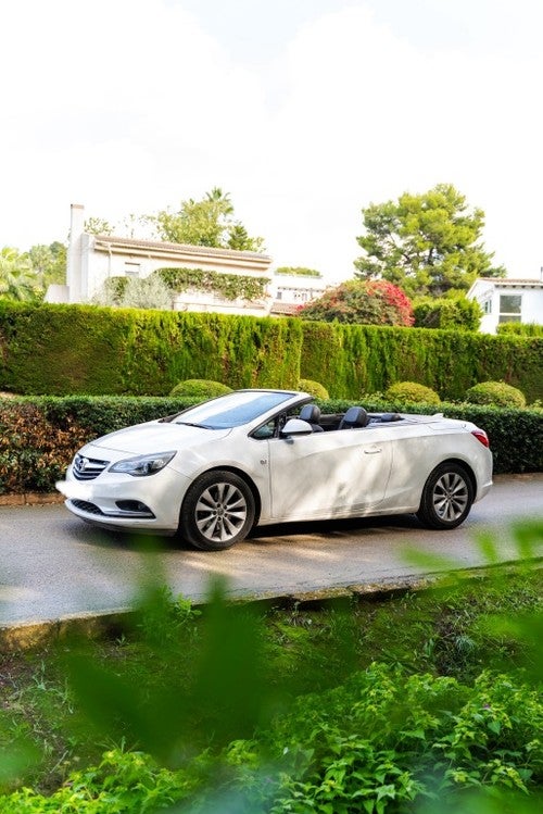 OPEL Cabrio Descapotable  Automático de 3 Puertas