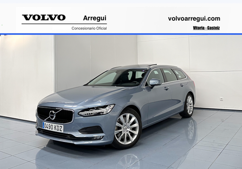 VOLVO V90 D5 Momentum AWD Aut.