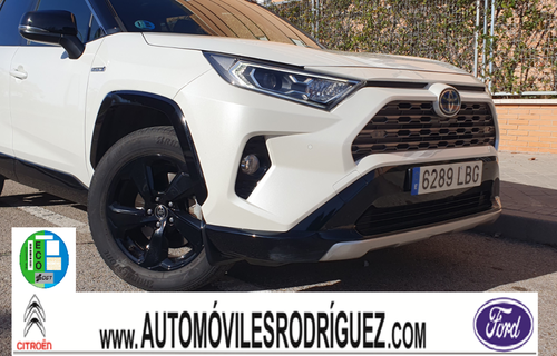 TOYOTA RAV-4 2.5 hybrid 4WD Feel!