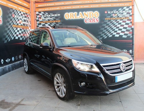 VOLKSWAGEN Tiguan 2.0TDI R-Line DSG