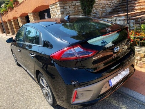 HYUNDAI Ioniq EV 88kW Style