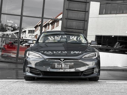 TESLA Model S 100D