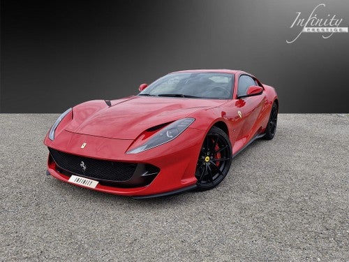 FERRARI 812 Superfast