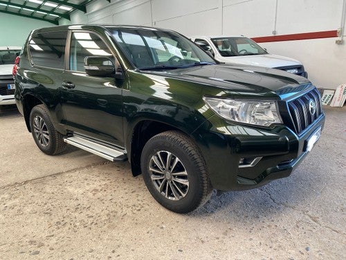 TOYOTA Land Cruiser D-4D GX