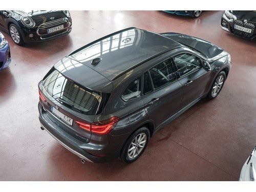 BMW X1 sDrive20i DCT