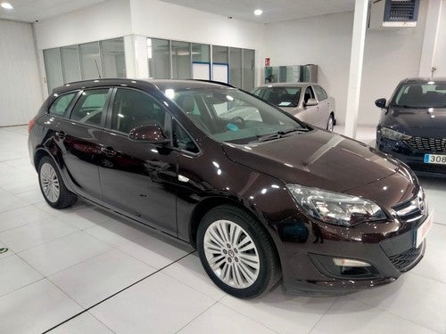 Opel Astra 1.4 Turbo Selective ST