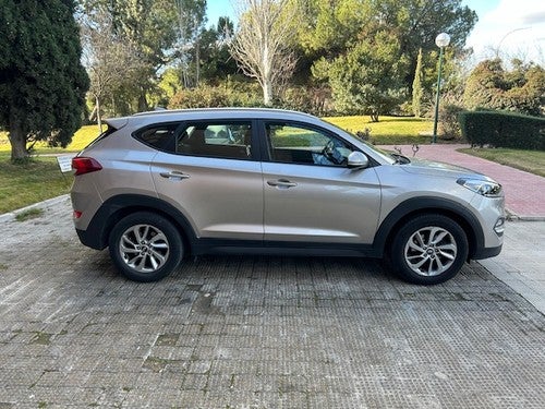 HYUNDAI Tucson 1.7CRDI BD 25A 4x2 115