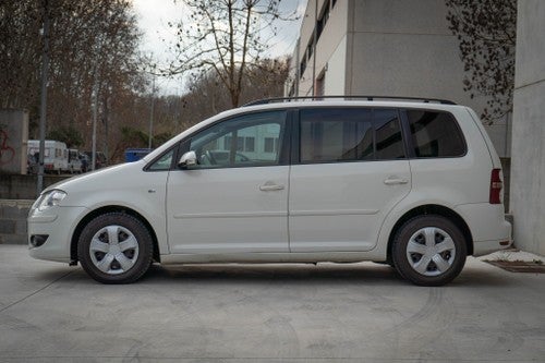 VOLKSWAGEN Touran 1.4 TSI Sport