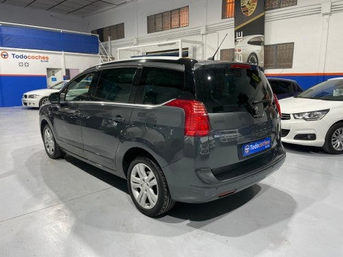 PEUGEOT 5008 1.6 BlueHDI Allure 7 pl. 120