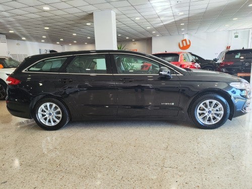 FORD Mondeo Sportbreak 2.0 HEV Titanium