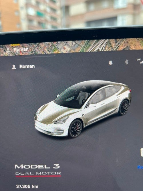 TESLA Model 3 Long-Range Dual Motor Performance AWD