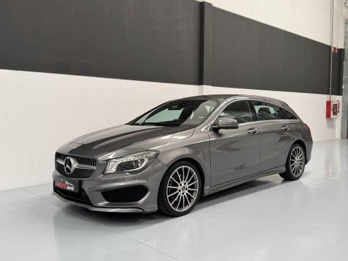 MERCEDES-BENZ Clase CLA Shooting Brake 200d AMG Line