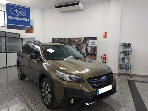 SUBARU Outback SUV 2.5 GLP Field Lineartronic