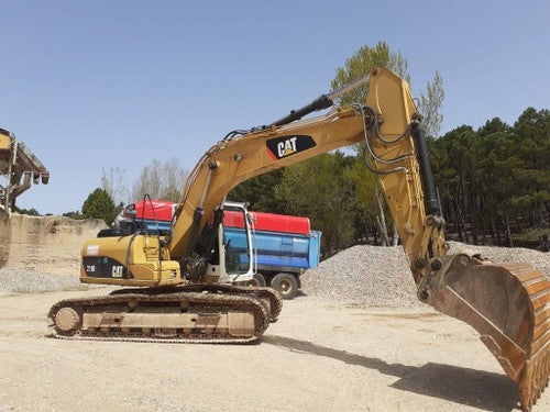 CAT 319 D L 