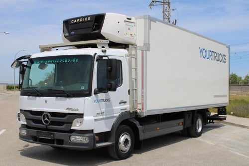 Mercedes-Benz Atego 1018 CS950mt – Multi-Temperatura - Aire – Automático – Plataforma 