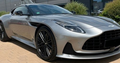 ASTON MARTIN DB12 4.0 V8