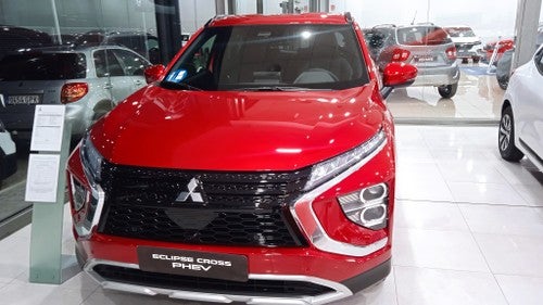 MITSUBISHI Eclipse Cross PHEV Kaiteki 4WD