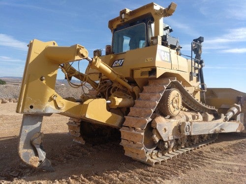 CAT D 9 T