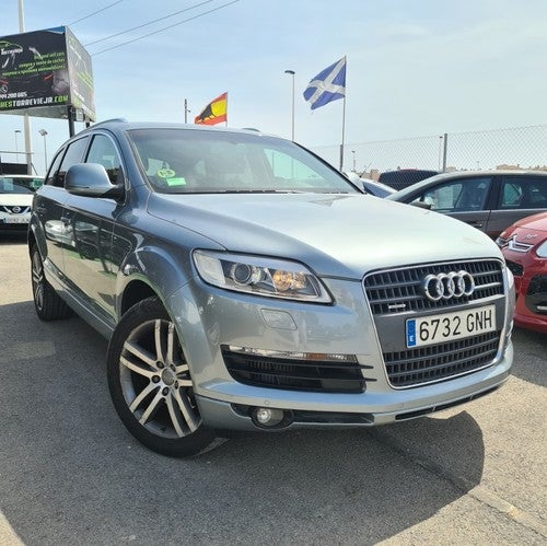 AUDI Q7 3.0TDI quattro Tiptronic