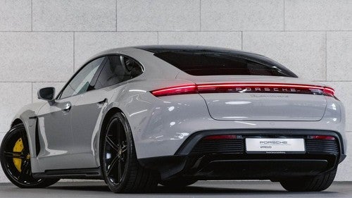 PORSCHE Taycan Turbo S