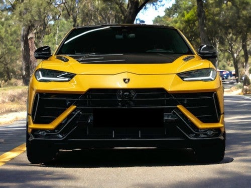 LAMBORGHINI Urus Performante