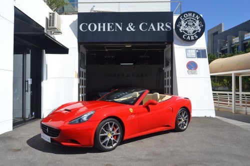 FERRARI California 