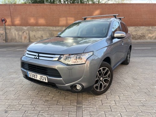 MITSUBISHI Outlander 220DI-D Motion 2WD 7pl.