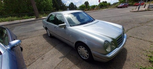 MERCEDES-BENZ Clase E 320