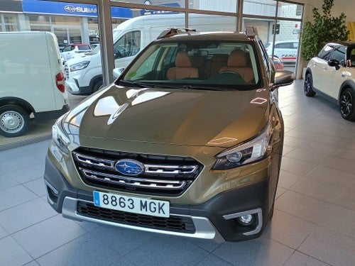 SUBARU Outback SUV 2.5 Touring Lineartronic