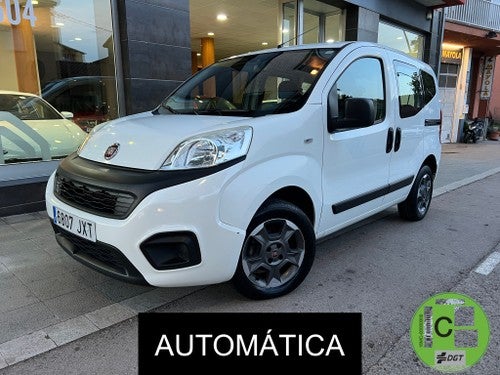 FIAT Qubo Pequeño  Automático de 5 Puertas