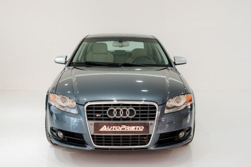 AUDI A4 S4 4.2 V8 quattro Tiptronic