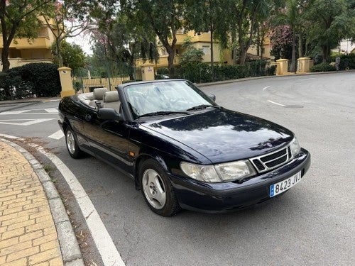 SAAB 900 Cabriolet SE 2.3i